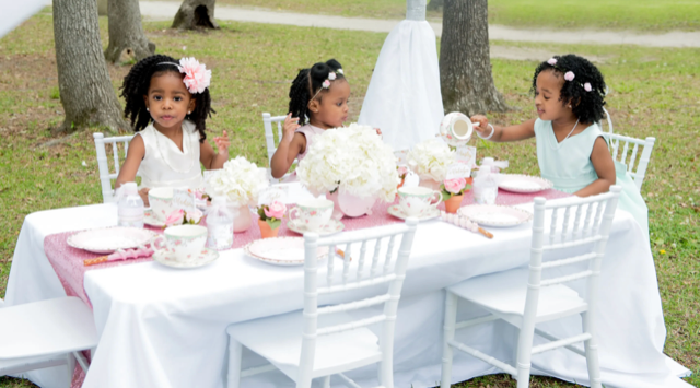 Kid's Chiavari Chair (White)